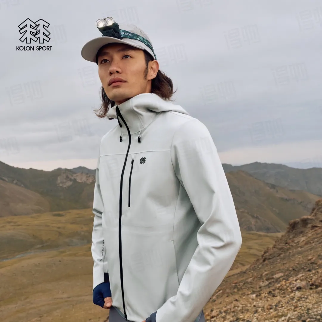 Upper body material picture KOLON SPORT/Kelon 26fw Wind Ridge Graphene Soft Shell Jacket Water-repellent Anti-static Hooded Fleece Jacket